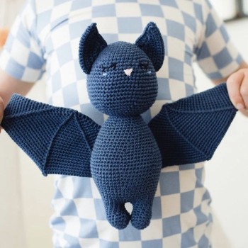 Comet The Sleepover Friend Bat - Product Image