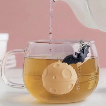 Moonlit Bat Tea Infuser - Product Image